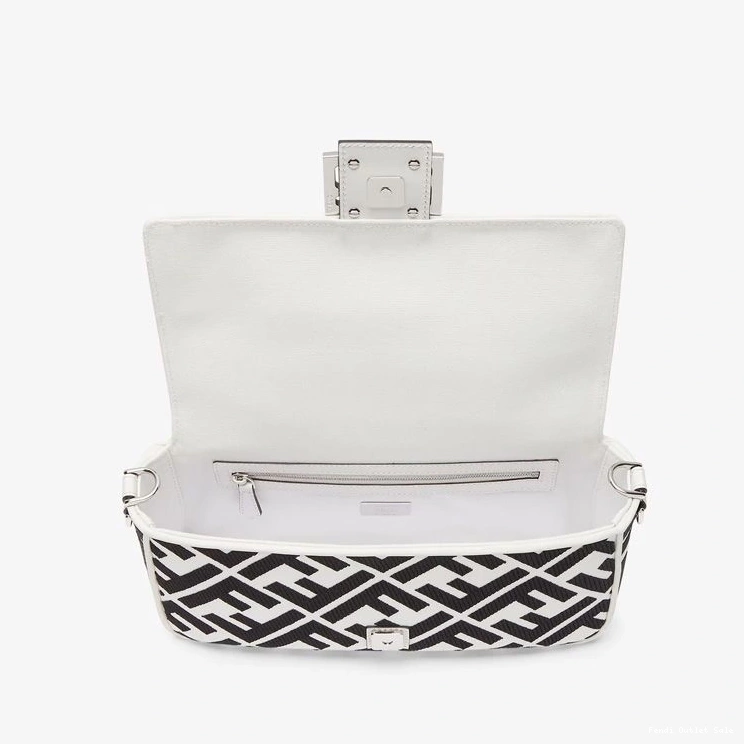 Cheap Bag FF Black Baguette Canvas In White Motif Fendi Medium 0802